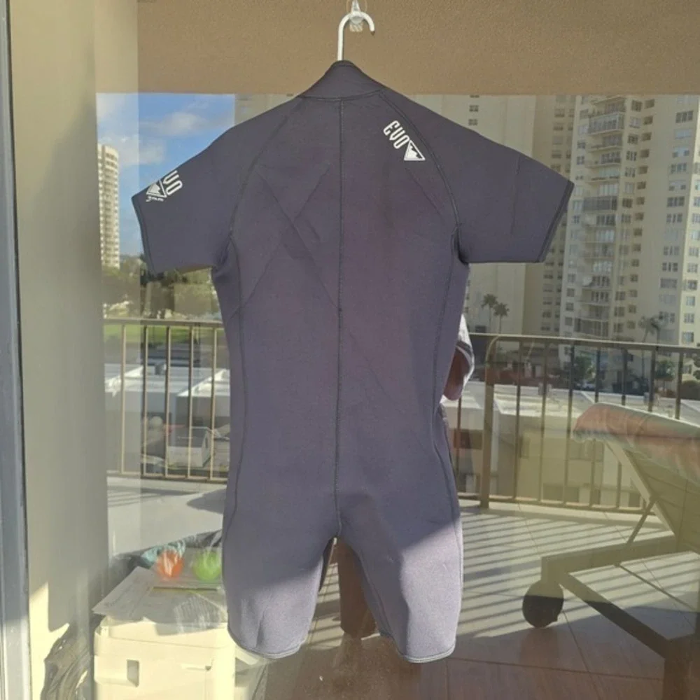 EVO 3mm Shorty Wetsuit Men's Size L Front Zip Water‎ Sports Diving Surfing